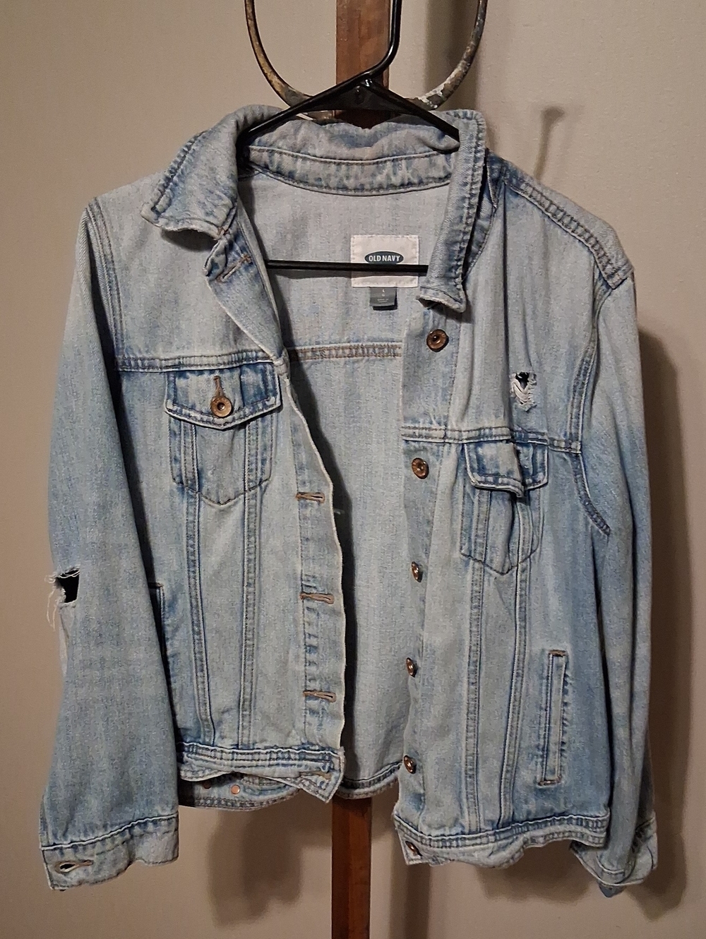 Old Navy Light Blue Washed Denim Jacket - Women's